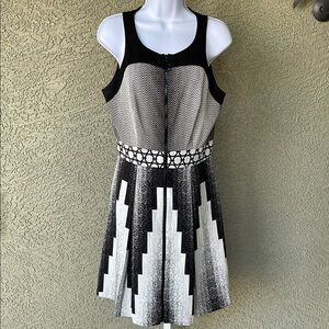 No.186 Alberto Makali Black and Gray Sleeveless Mini Dress size 8